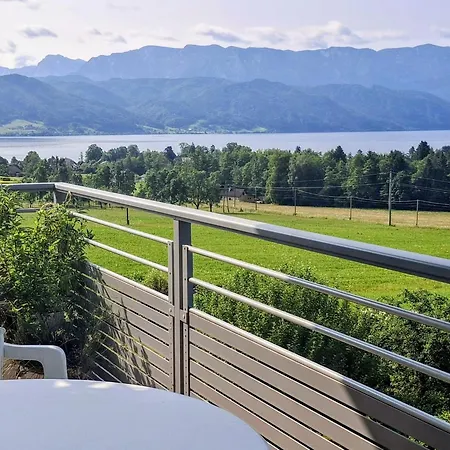 Mathilde Am Attersee